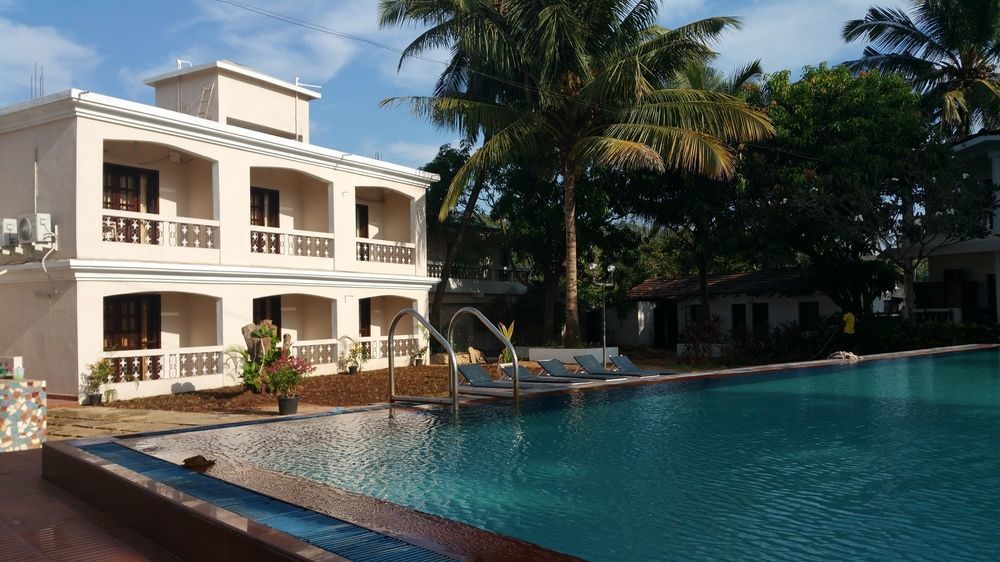 باغا Hotel Riverside المظهر الخارجي الصورة